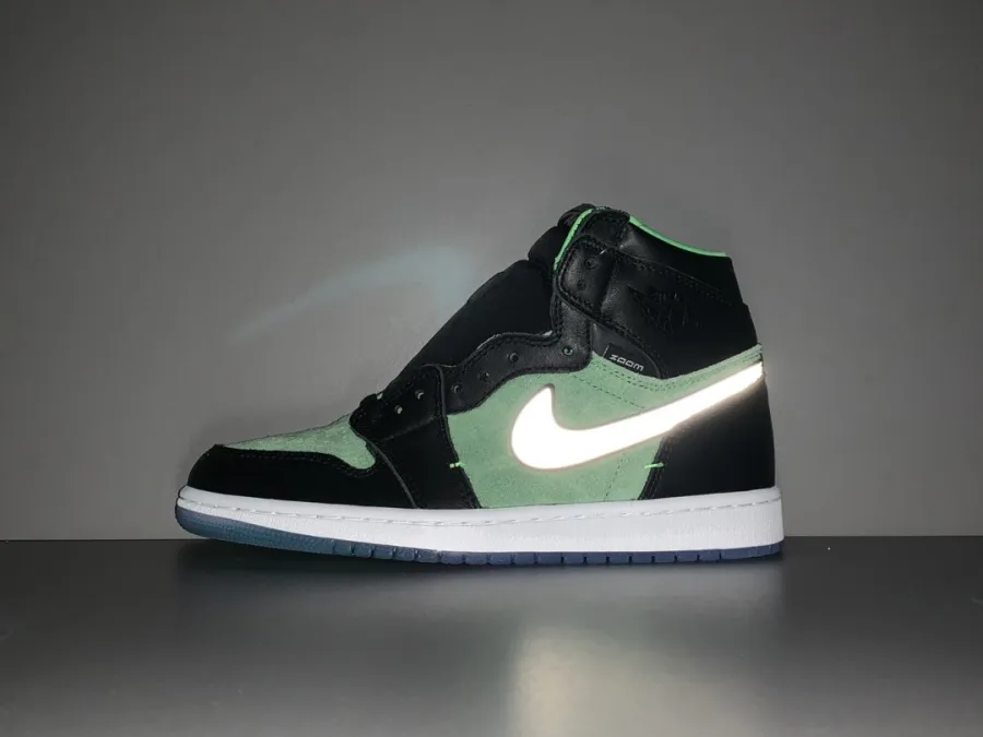 Air Jordan 1 High Zoom Rage Green