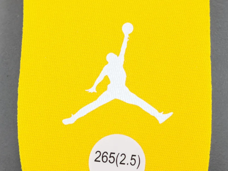 Air Jordan 3 Laser Orange