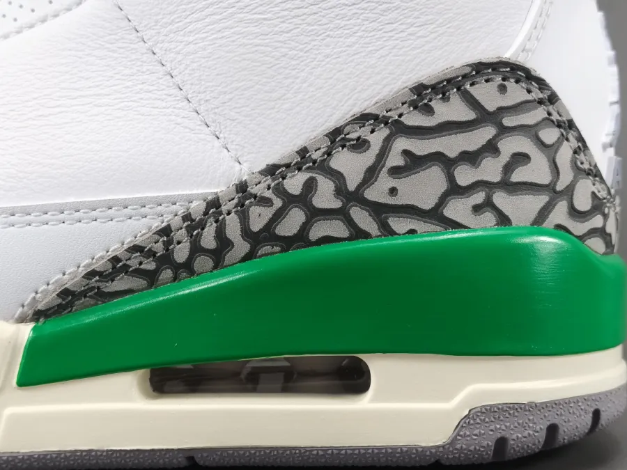 Air Jordan 3 Retro Lucky Green (Women'S)