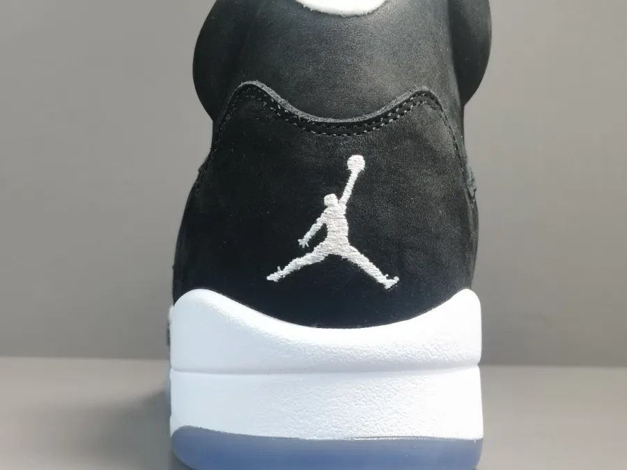 Air Jordan 5 Oreo