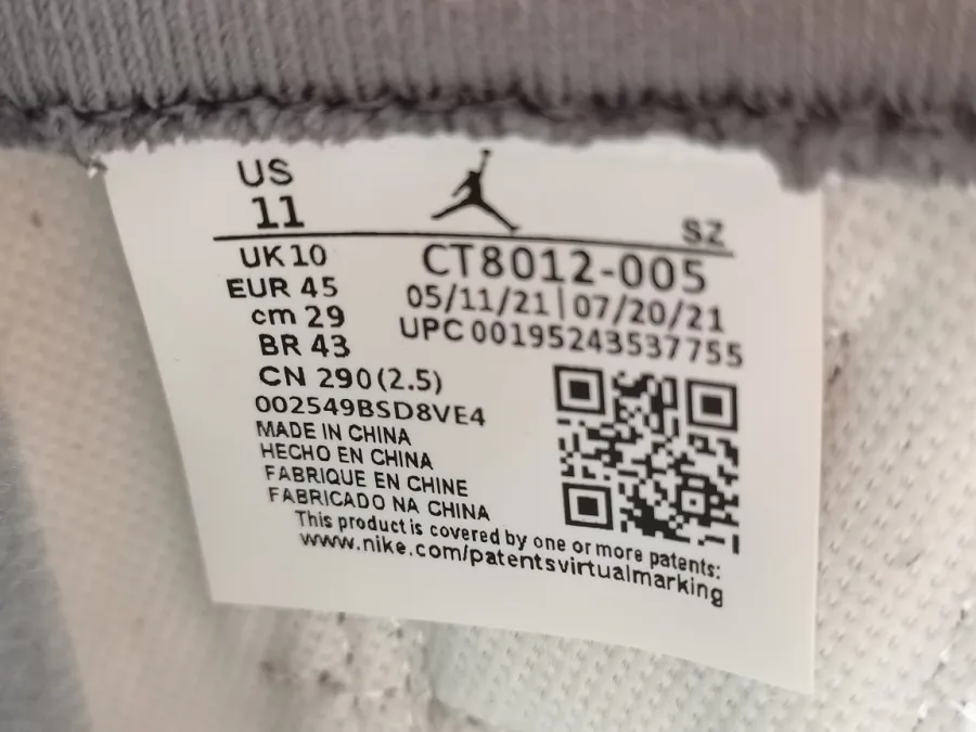 Air Jordan 11 Cool Grey