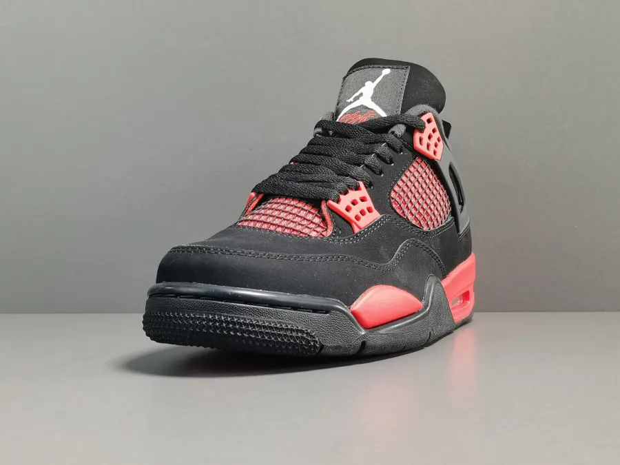 Air Jordan 4 Red Thunder