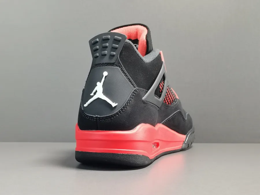 Air Jordan 4 Red Thunder