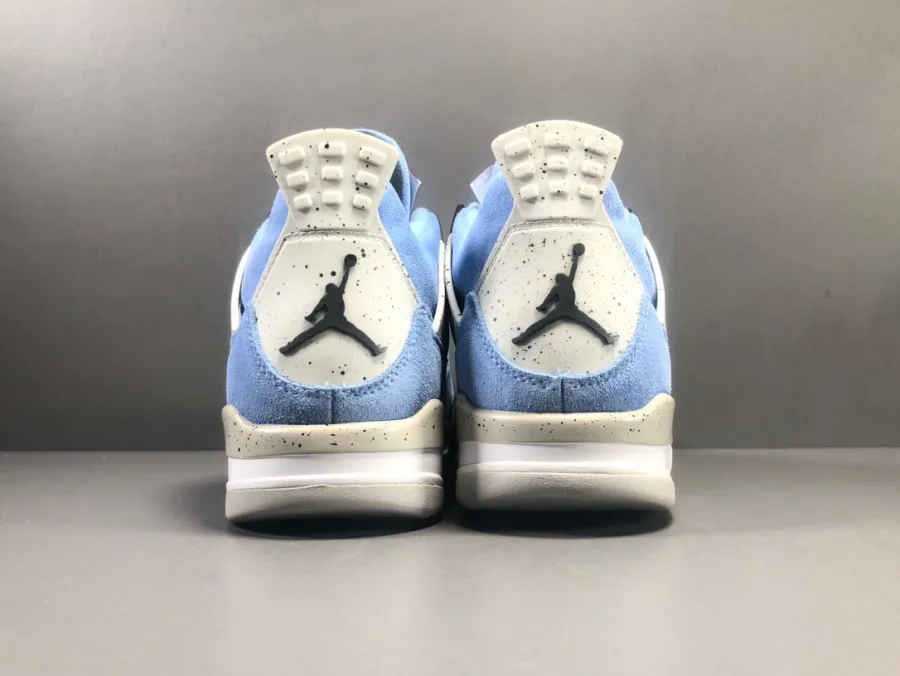 Air Jordan 4 Se University Blue