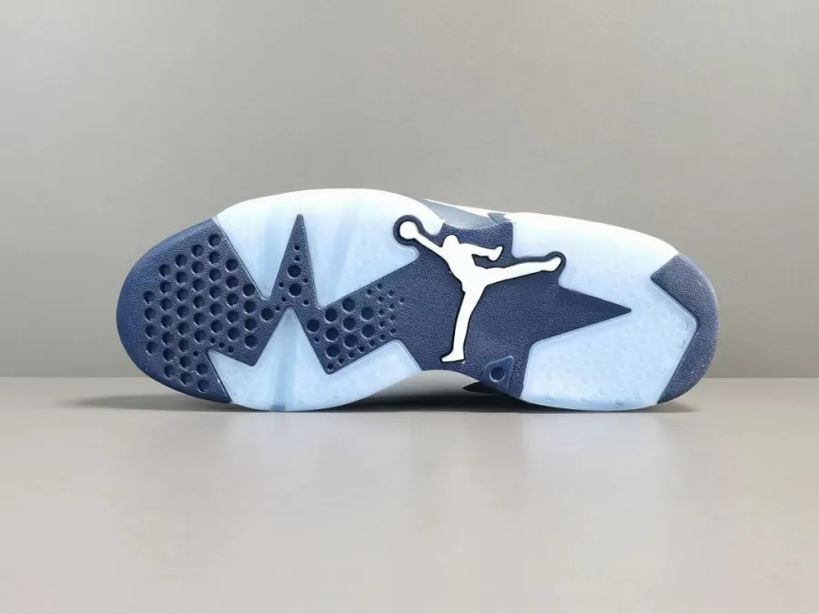 Jordan 6 Midnight Navy