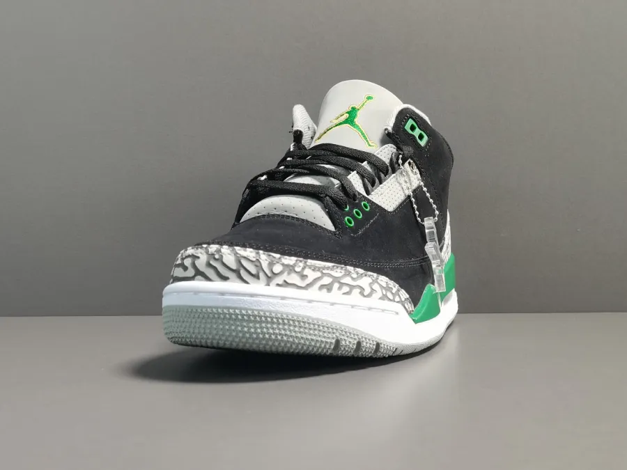 Air Jordan 3 Pine Green