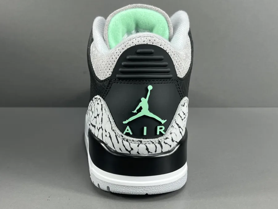 Air Jordan 3 Retro Green Glow