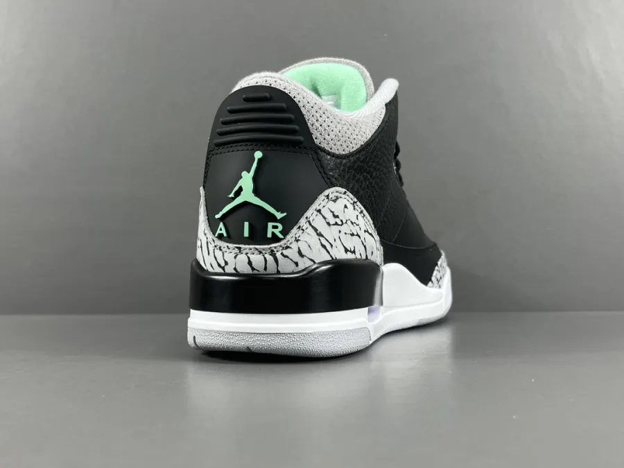 Air Jordan 3 Retro Green Glow