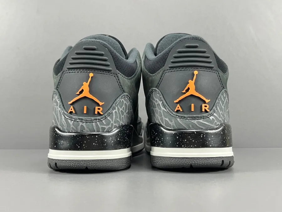 Air Jordan 3 Retro Fear Pack 2023