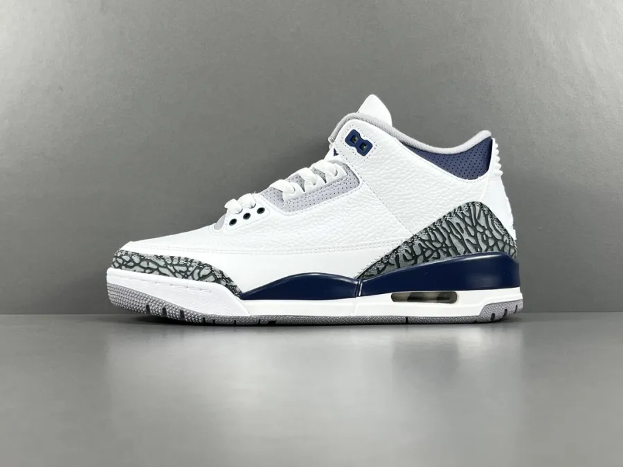 Air Jordan 3 Retro Midnight Navy