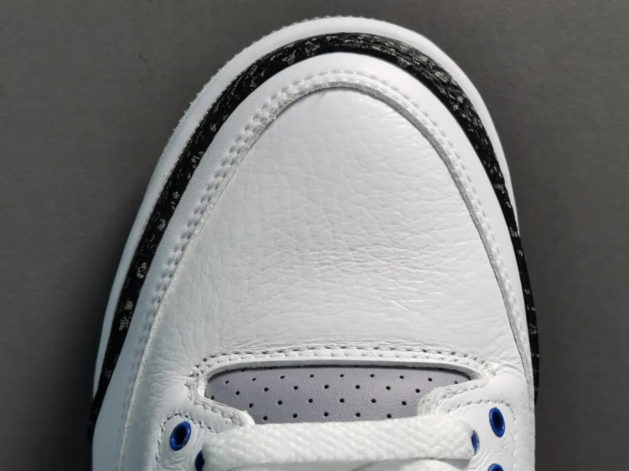 Air Jordan 3 Racer Blue