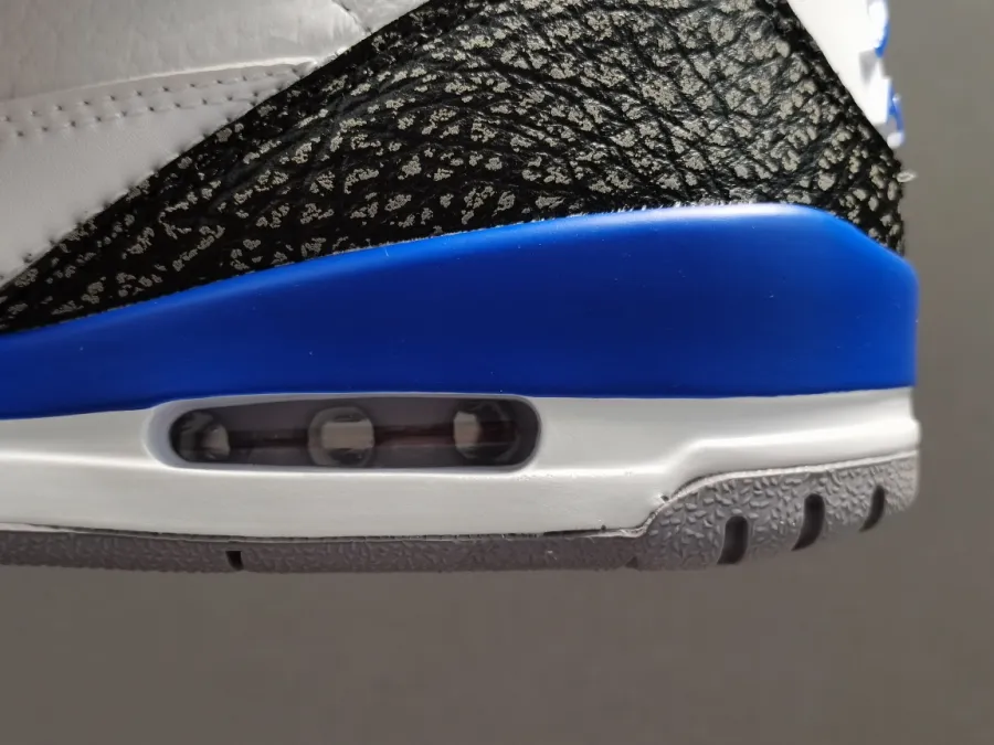 Air Jordan 3 Racer Blue