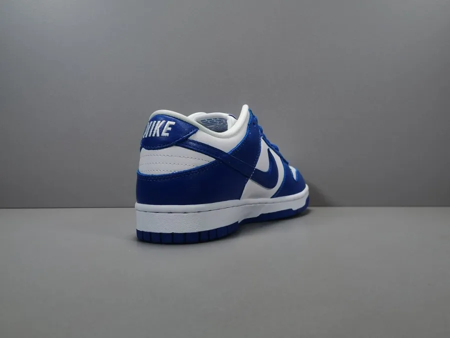 Dunk Low Kentucky