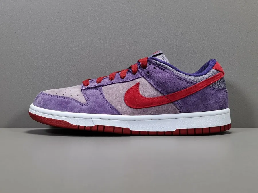 Dunk Low Plum