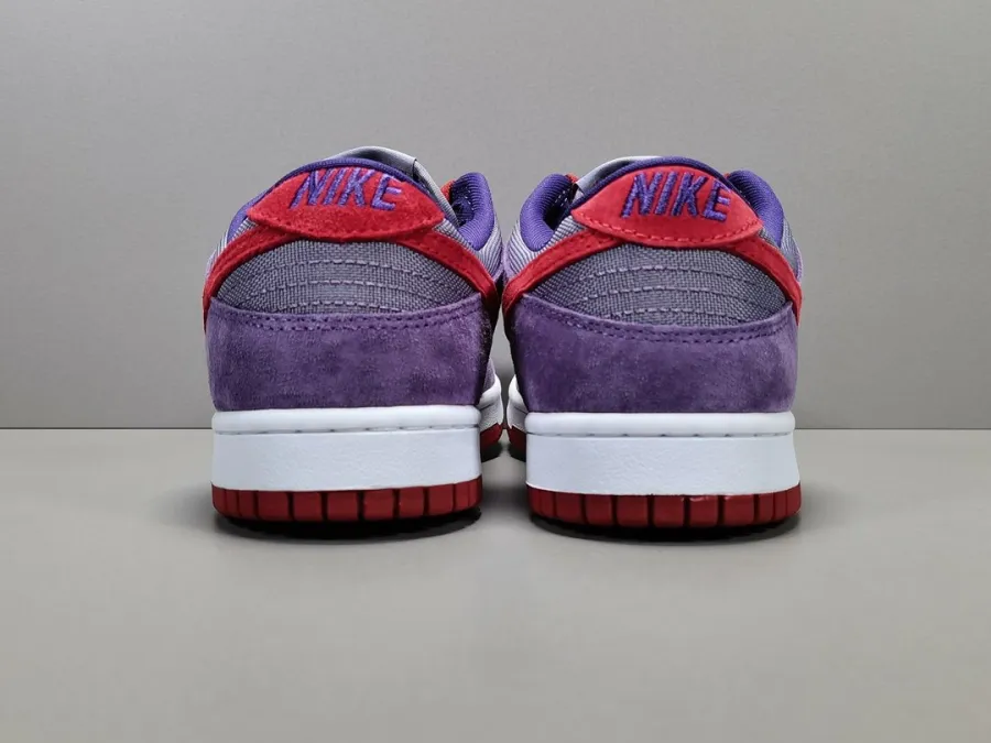 Dunk Low Plum