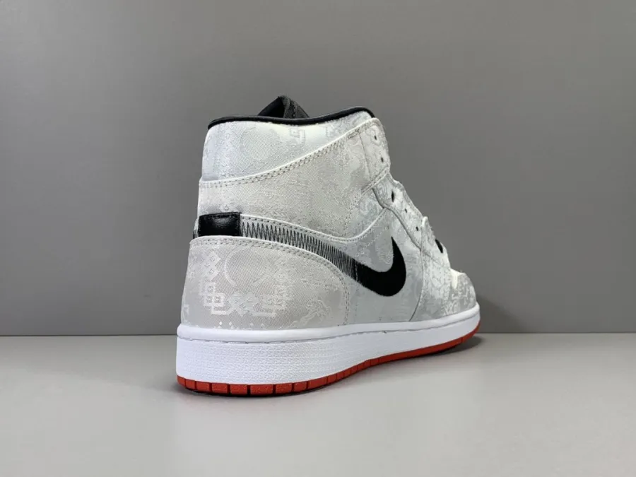 Clot Jordan 1 Mid Fearless