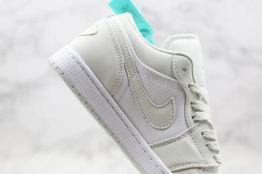 Air Jordan 1 Low Spruce Aura  Wmns