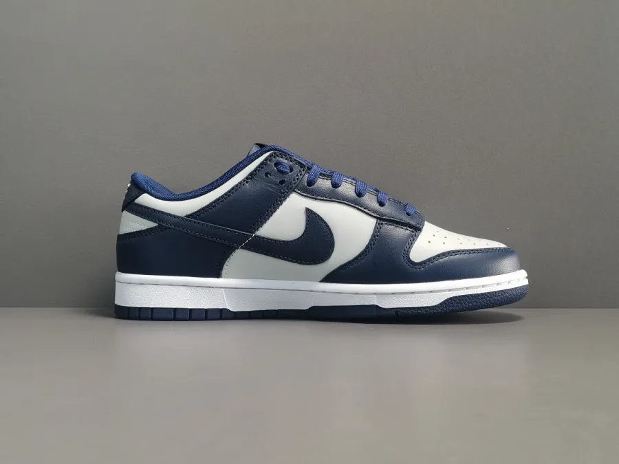 Dunk Low Georgetown