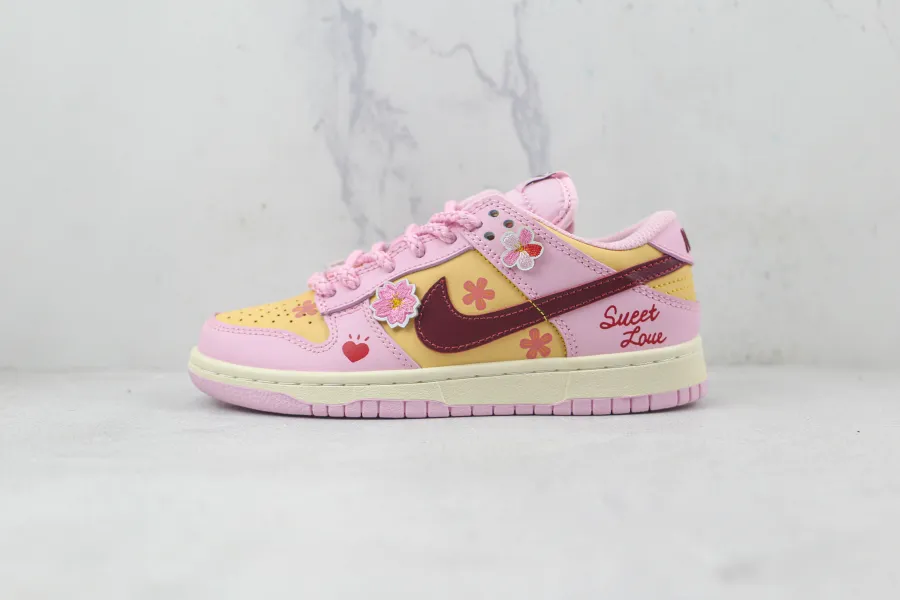 Nike Dunk Low Valentine'S Day