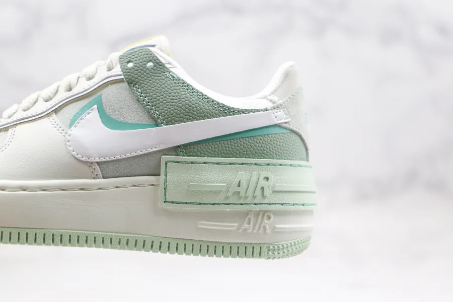 Air Force 1 Spruce Aura