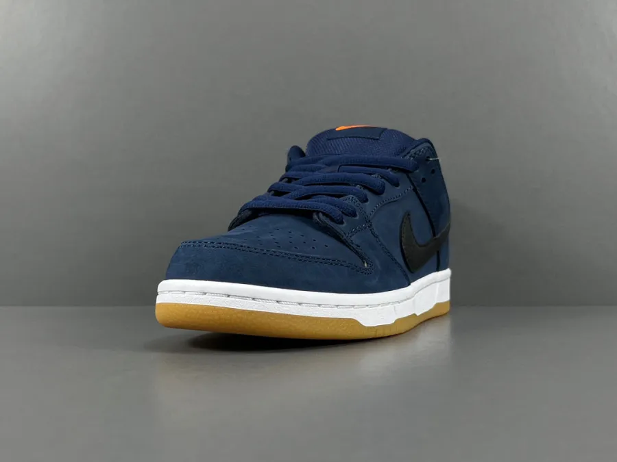 Dunk Low Pro Iso Sb Navy Gum