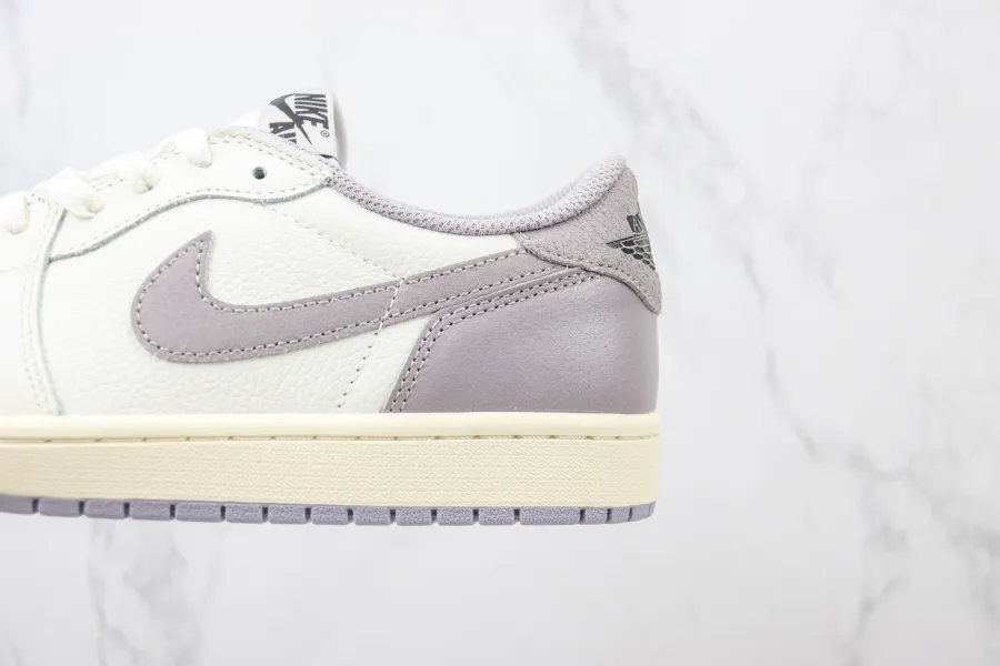 Air Jordan 1 Retro Low Og Atmosphere Grey 