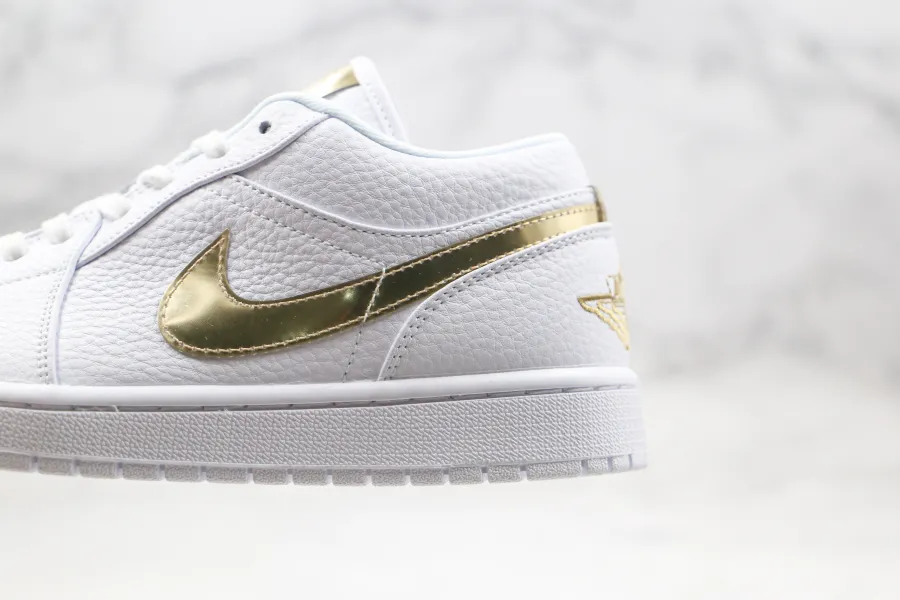 Wmns Air Jordan 1 Retro Low White Metallic Gold 