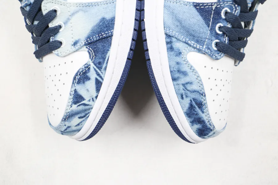 Air Jordan 1 Low Washed Denim