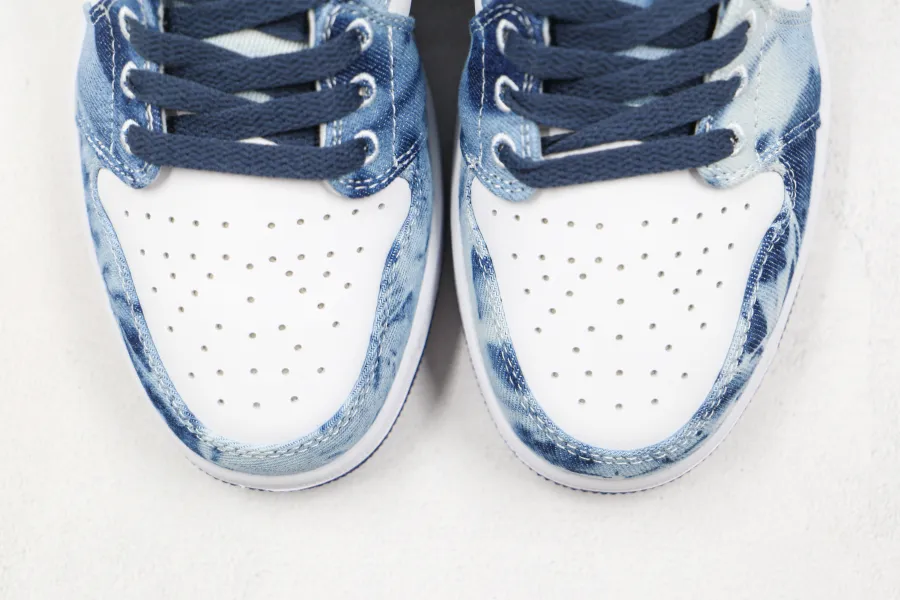 Air Jordan 1 Low Washed Denim