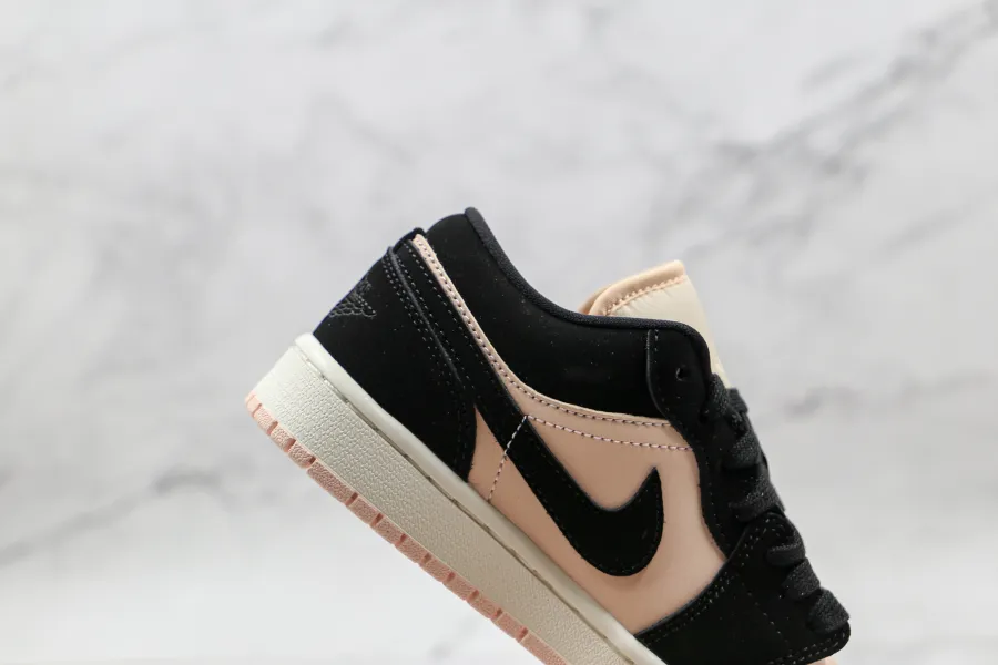 Wmns Air Jordan 1 Low Black Guava Ice 