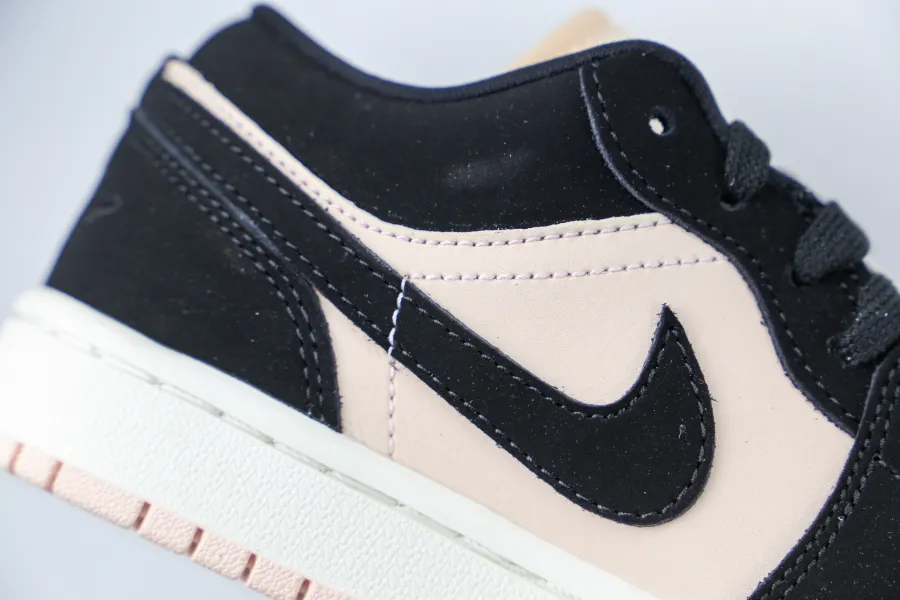 Wmns Air Jordan 1 Low Black Guava Ice 