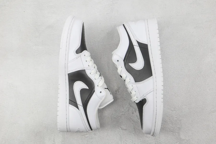 Wmns Air Jordan 1 Low Panda 