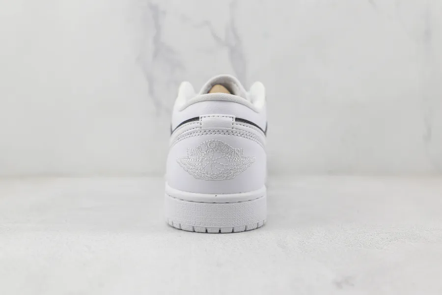 Wmns Air Jordan 1 Low Panda 