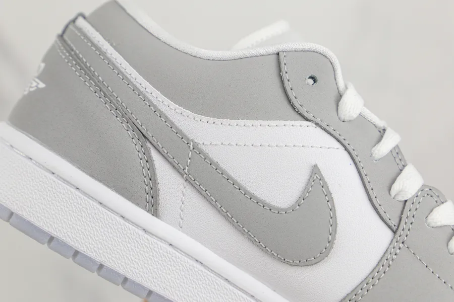 Air Jordan 1 Low Wolf Grey