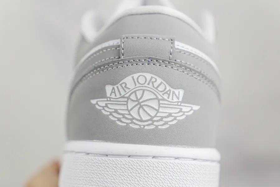 Air Jordan 1 Low Wolf Grey