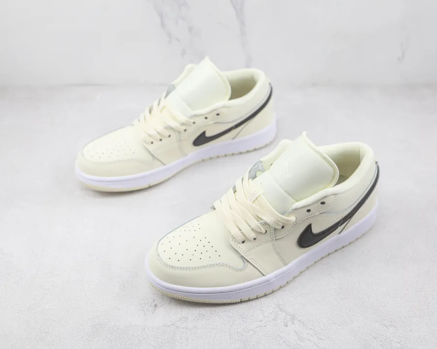 Wmns Air Jordan 1 Low Coconut Milk 