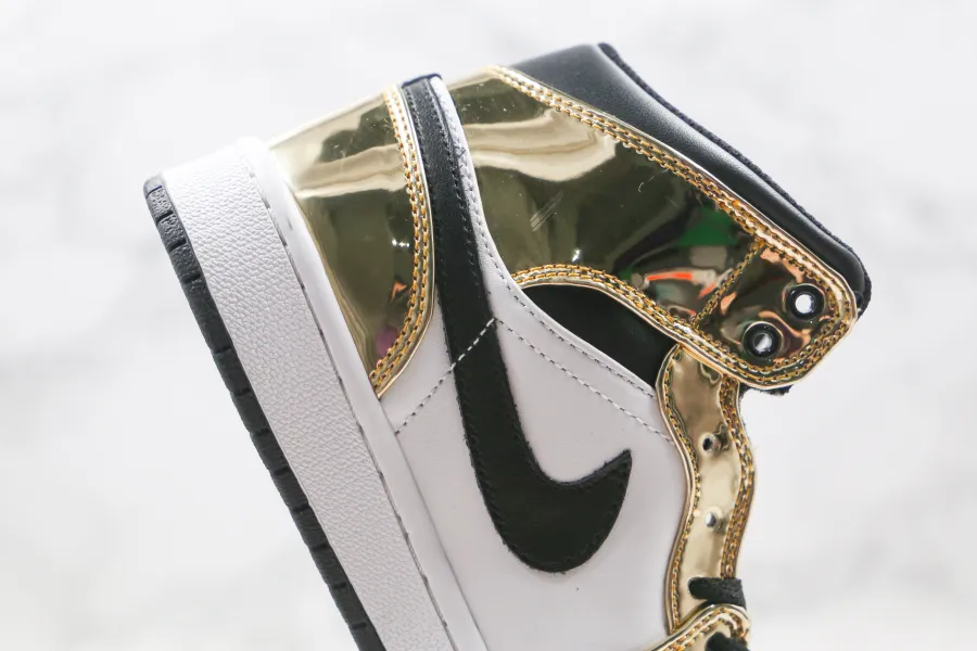 Air Jordan 1 Mid Metallic Gold