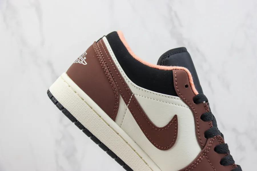 Air Jordan 1 Low Mocha Brown