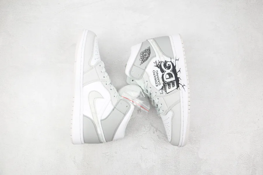 Jordan 1 Mid Grey Camo