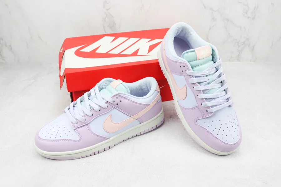 Nike Dunk Low Easter