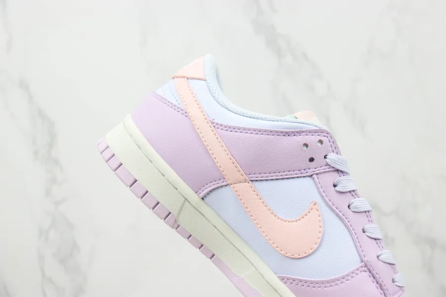 Nike Dunk Low Easter