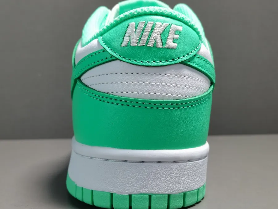 Dunk Low Green Glow