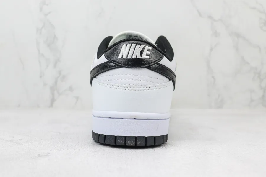 Nike Dunk Low White/Black Wmns