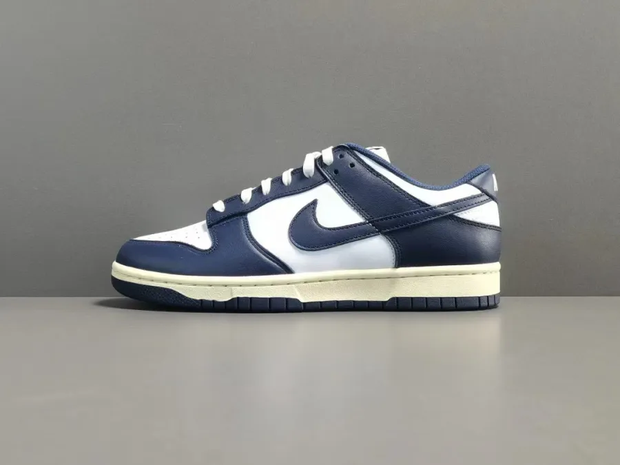 Dunk Lows Vintage Navy