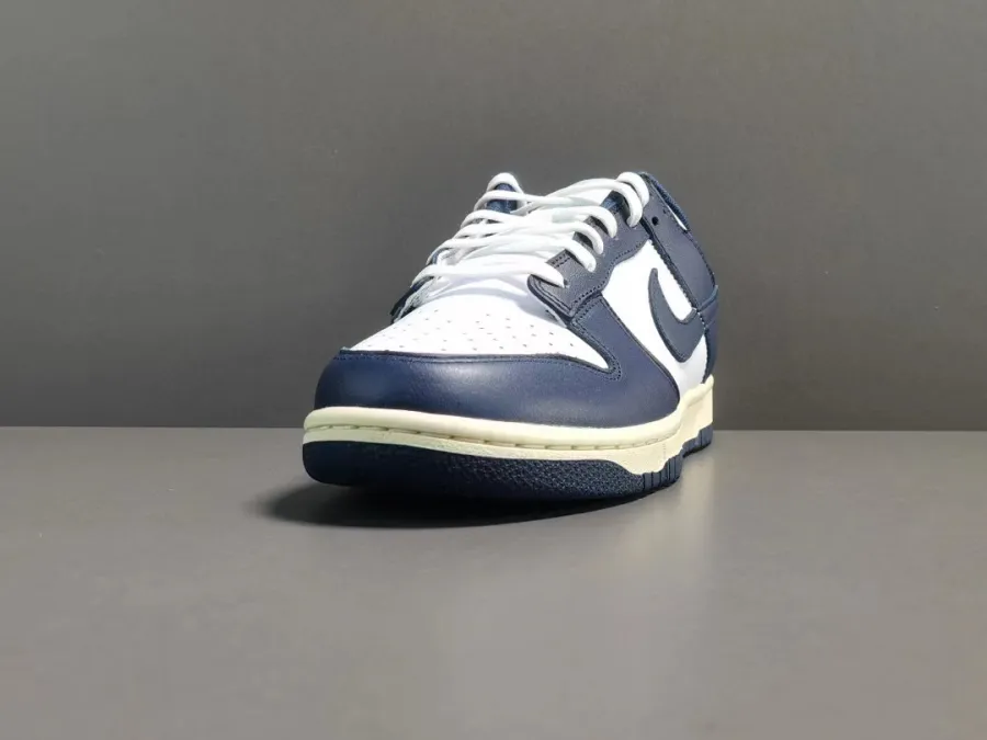 Dunk Lows Vintage Navy