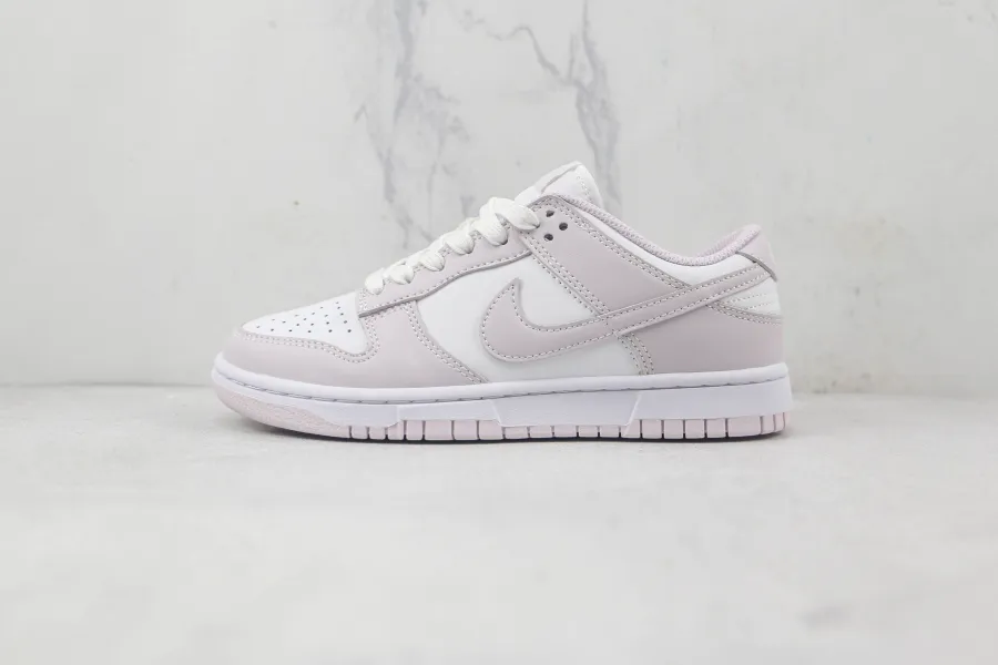 Dunks Low Light Violet