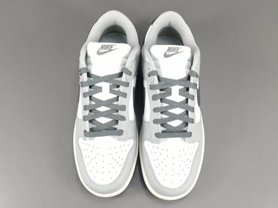 Nike Dunk Low Light Smoke Grey Wmns