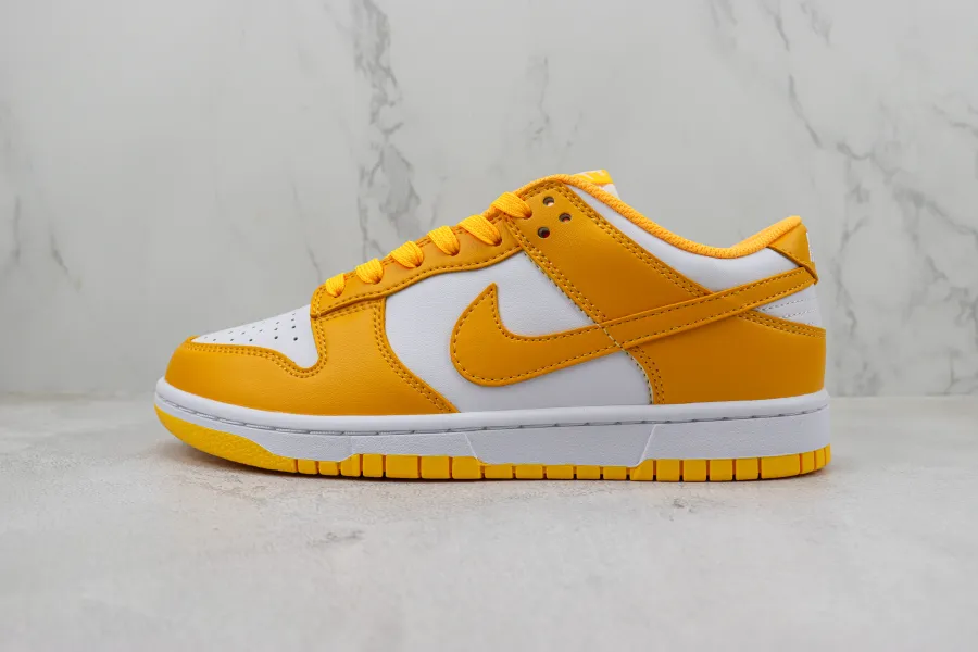 Dunk Low Laser Orange