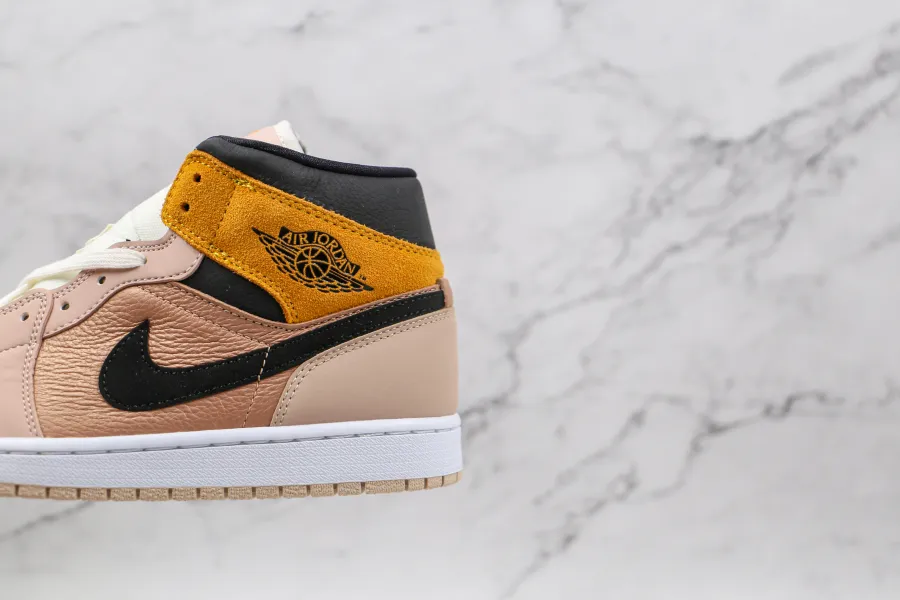 Wmns Air Jordan 1 Mid Se Particle Beige 