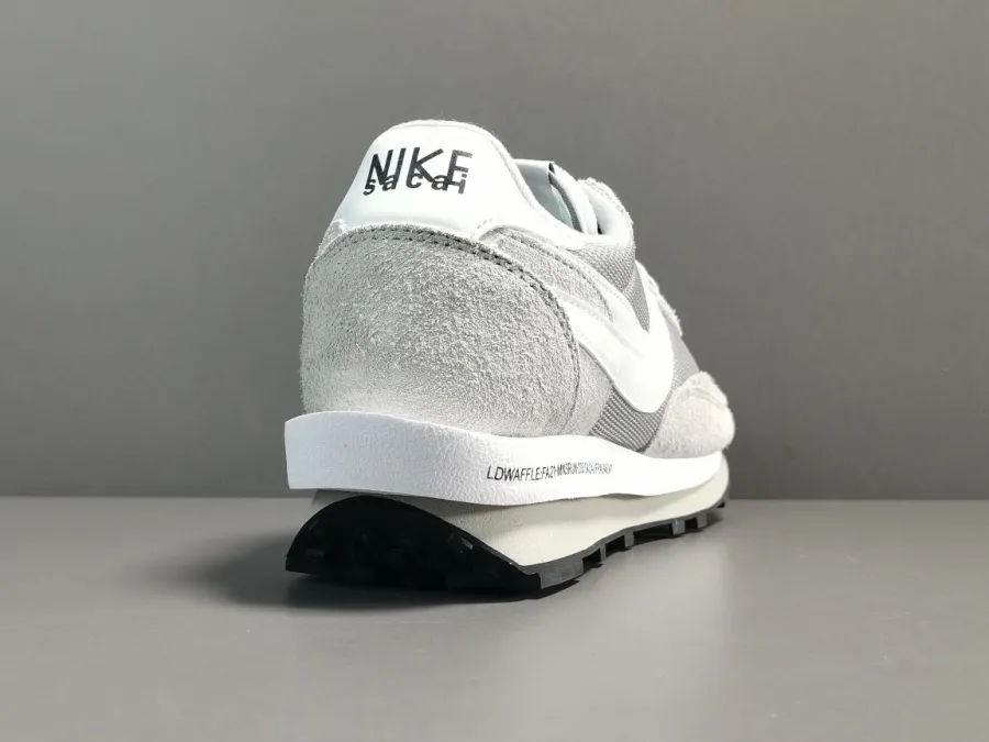 Fragment X Sacai X Nike Ldwaffle Light Smoke Grey